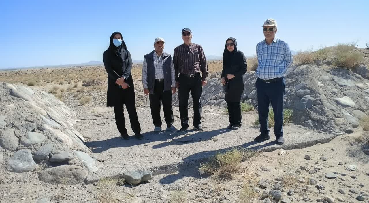 بررسی مطالعات بازطراحی و مرمت طرح پخش سیلاب میمند