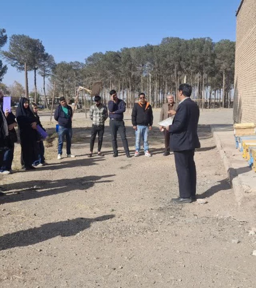 برگزاری آزمون سنجش مهارت کشاورزی در رشته پرورش و تولیدات زنبورعسل وکرم ابریشم