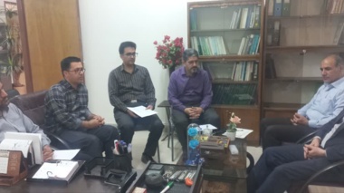 نشست هم‌اندیشی رئیس مرکز تحقیقات کرمانشاه با محققان بخش‌های «چغندرقند» و «اقتصادی، اجتماعی و ترویجی»