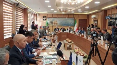 میزگرد تخصصی «دامپروری هوشمند سازگار با اقلیم» در سازمان تحقیقات، آموزش و ترویج کشاورزی برگزار شد