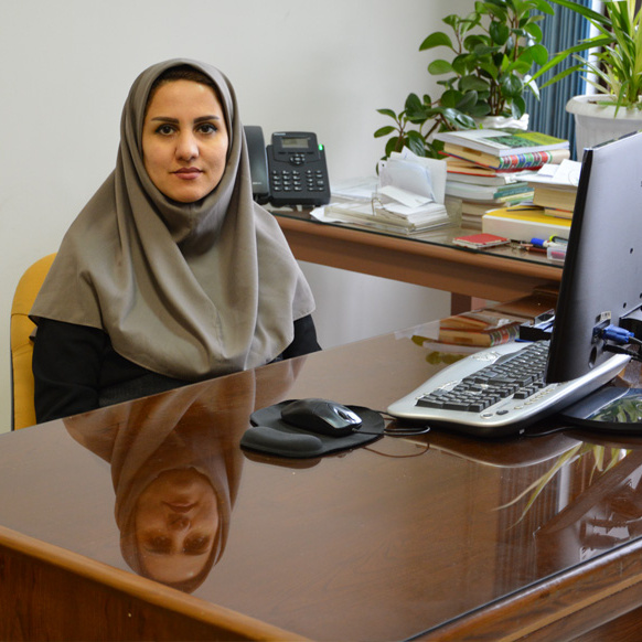 خانم دکتر نوشین نظام آبادی