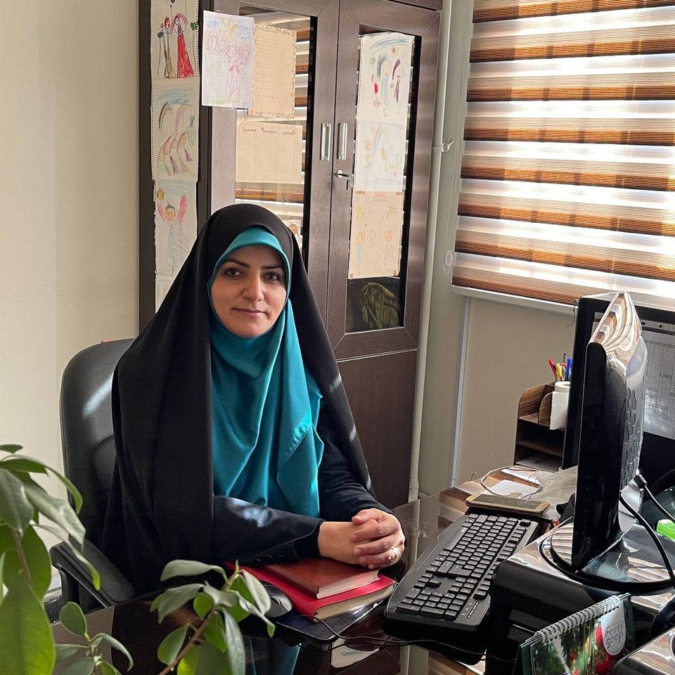 خانم دکتر وحیده مهدوی