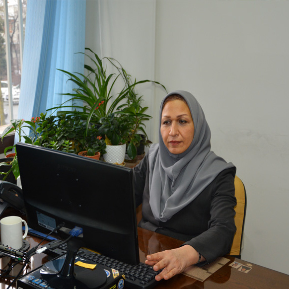 خانم دکتر بتول صمدانی