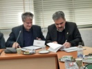 تفاهم نامه همکاری مرکز تحقیقات و آموزش کشاورزی و منابع طبیعی استان یزد و اداره کل منابع طبیعی و آبخیزداری استان یزد امضا شد.