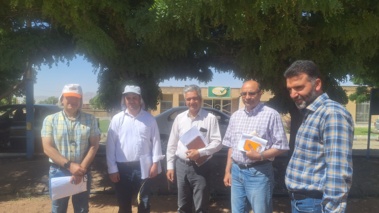 بازدید همکاران محترم موسسه ثبت و گواهی بذر و نهال و موسسه تحقیقات اصلاح و تهیه نهال بذر از لاین های امید بخش در دست معرفی گندم دیم در ایستگاه  تحقیقاتی خیرآباد